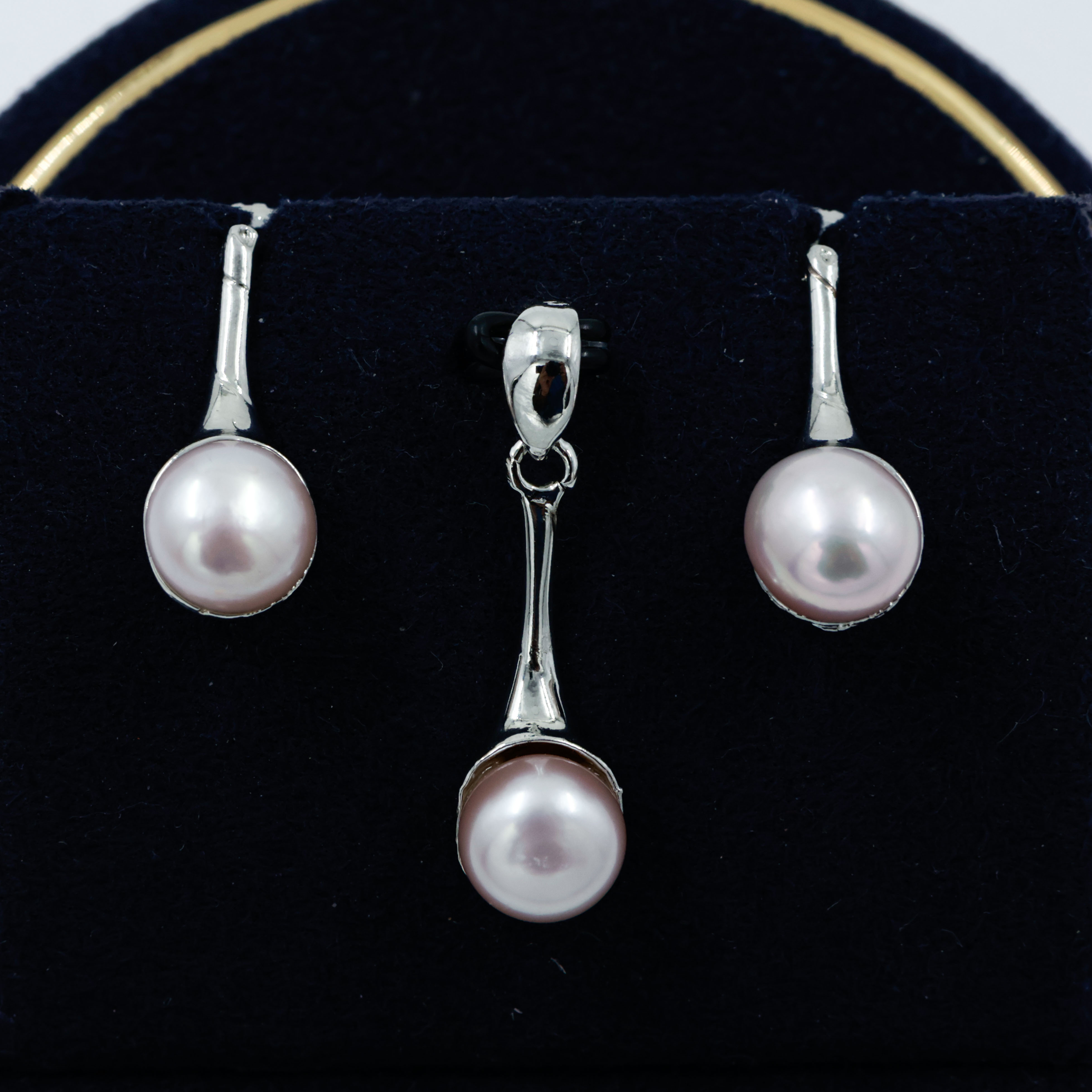 Pearl Pendant Set Without Chain